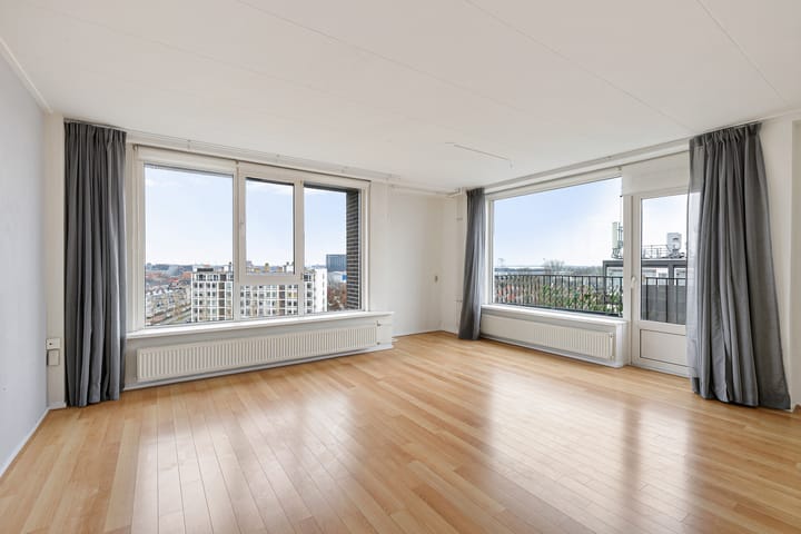 Photo 2 of Europaplein 23-I