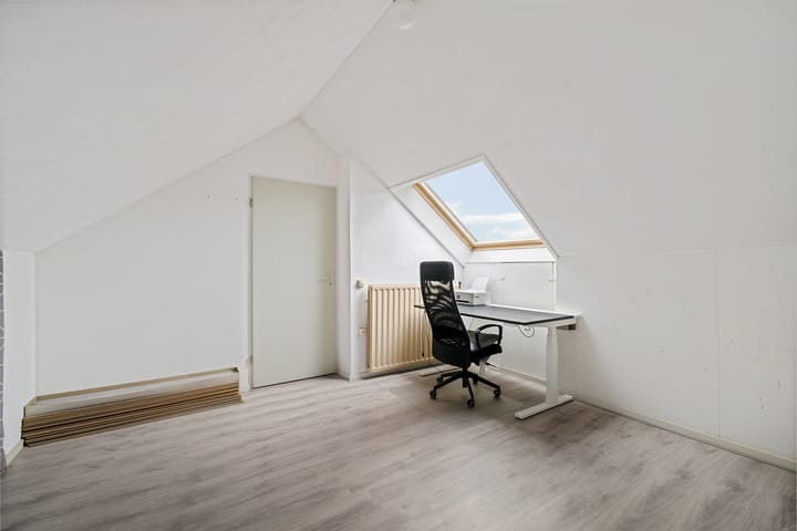 Foto 33 van Pastoor van Hapertstraat 4