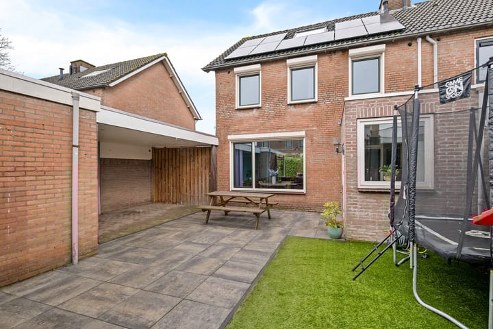 Foto 35 van Pastoor van Hapertstraat 4