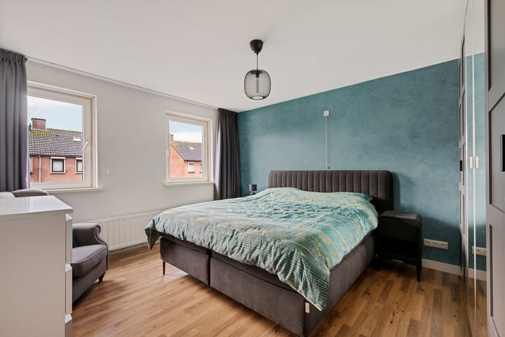 Foto 21 van Pastoor van Hapertstraat 4