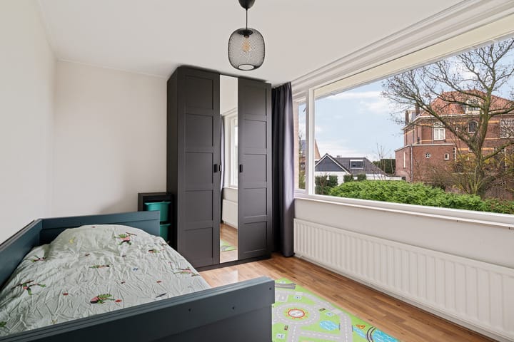 Foto 24 van Pastoor van Hapertstraat 4