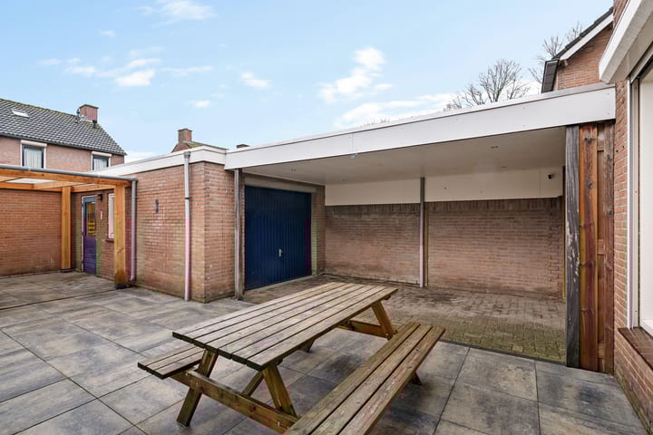 Foto 39 van Pastoor van Hapertstraat 4