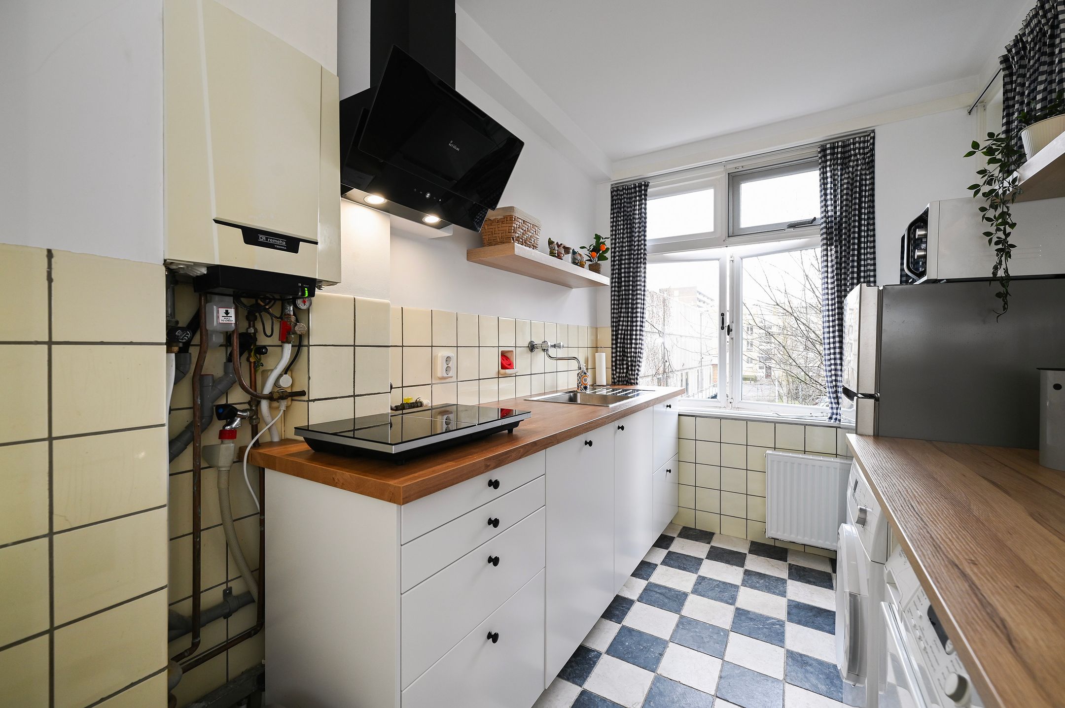 Foto 15 van Albert Verweystraat 100