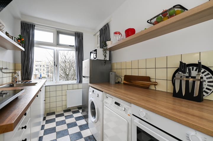 Foto 2 van Albert Verweystraat 100