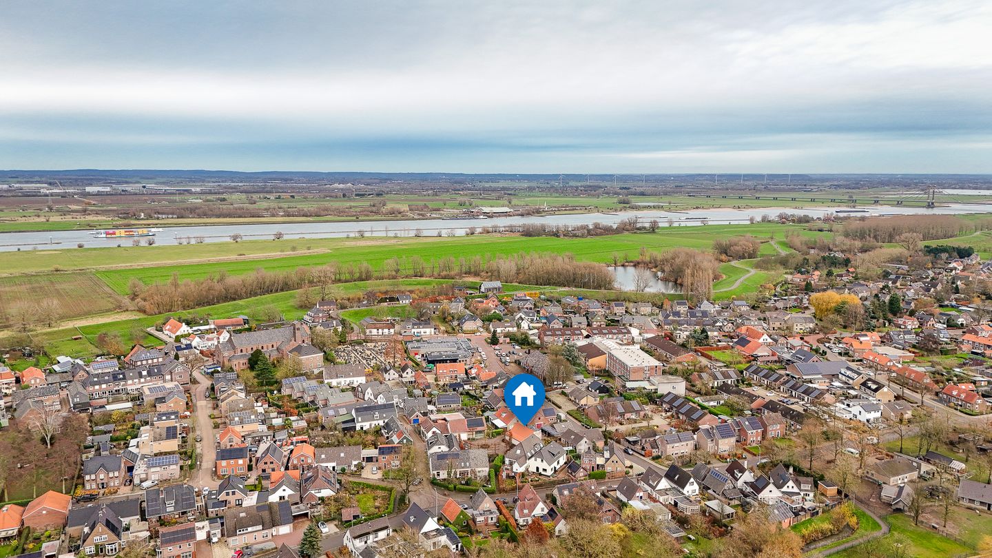 Foto 44 van Varkensmarkt 1