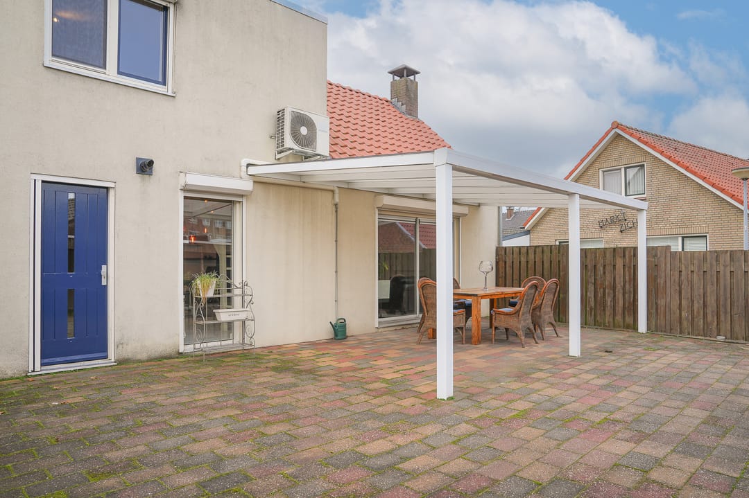 Foto 31 van Varkensmarkt 1