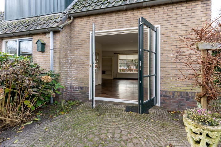 Foto 35 van Hamburgerweg 8