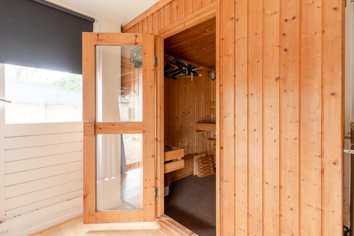 Foto 53 van Hamburgerweg 8