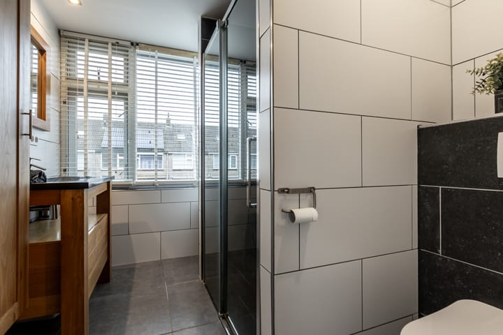 Foto 4 van Leliestraat 17