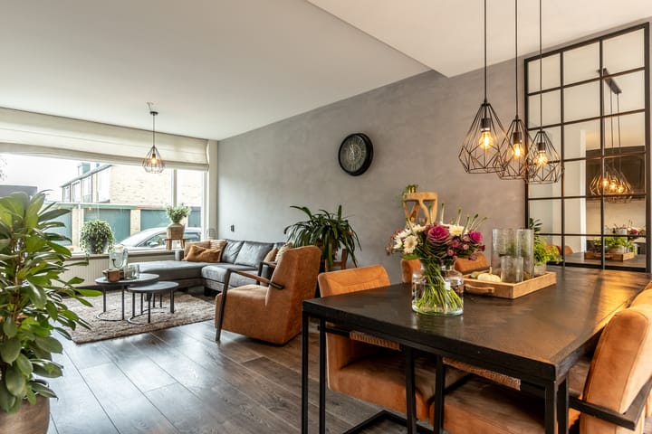 Foto 12 van Leliestraat 17