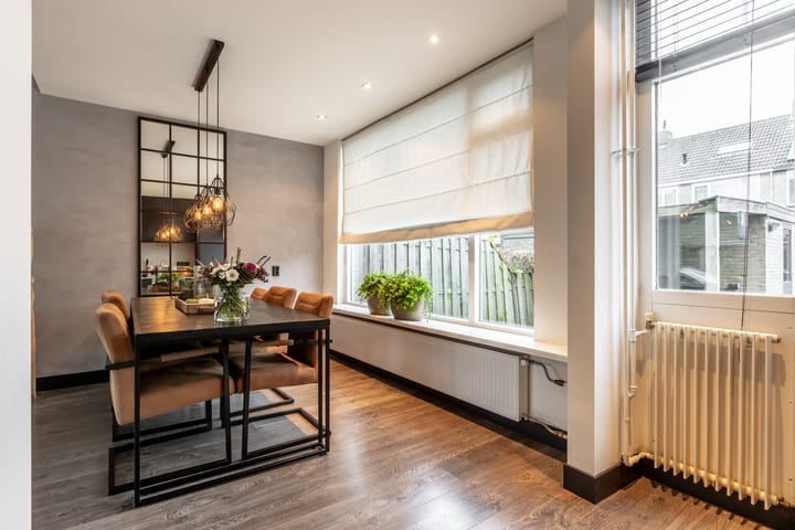 Foto 24 van Leliestraat 17