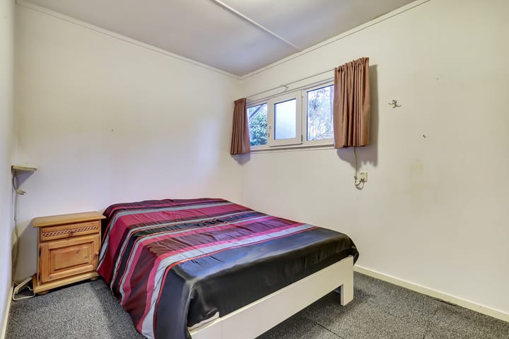 Photo 4 of Steenoven 12-B15