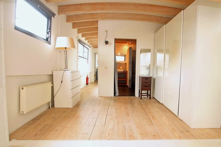 Photo 9 of Winschoterdiep 1002