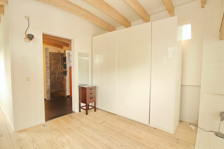 Photo 11 of Winschoterdiep 1002