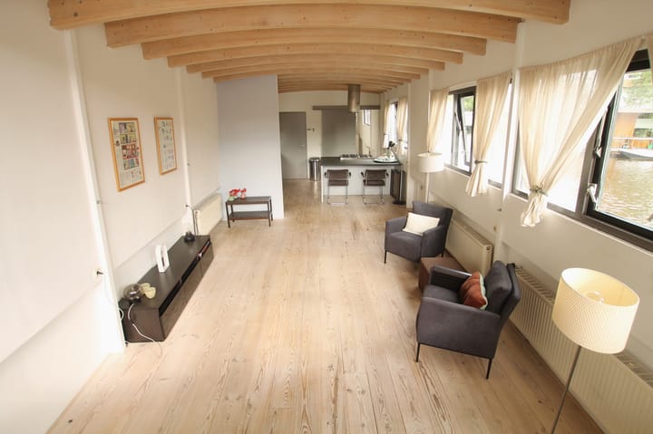 Photo 21 of Winschoterdiep 1002