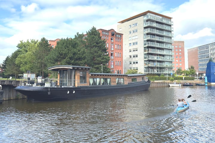 Photo 25 of Winschoterdiep 1002