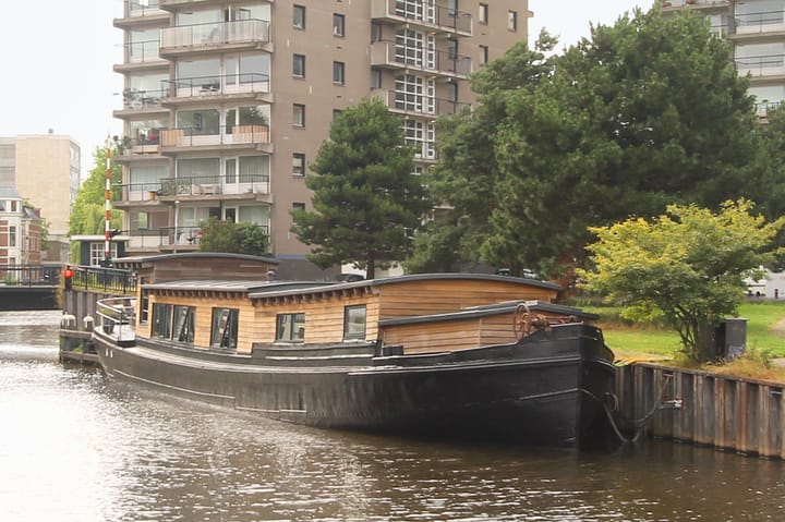 Photo 26 of Winschoterdiep 1002