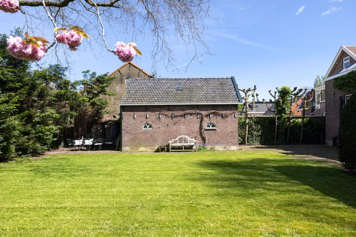 Photo 54 of Westlaan 48