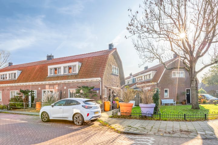 Photo 36 of Kometensingel 119