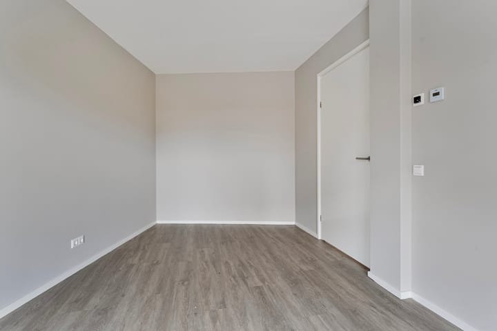 Foto 16 van Röringstraat 1-D