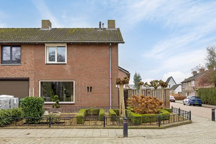 Foto 2 van Asterstraat 18