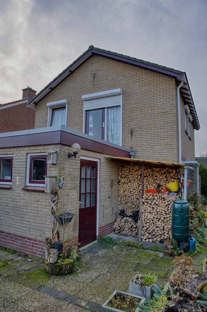 Photo 35 of Bannerheerstraat 1