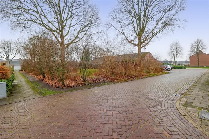 Foto 43 van Soetan Sjahrirweg 12