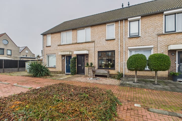 Photo 1 of Opaaldreef 4