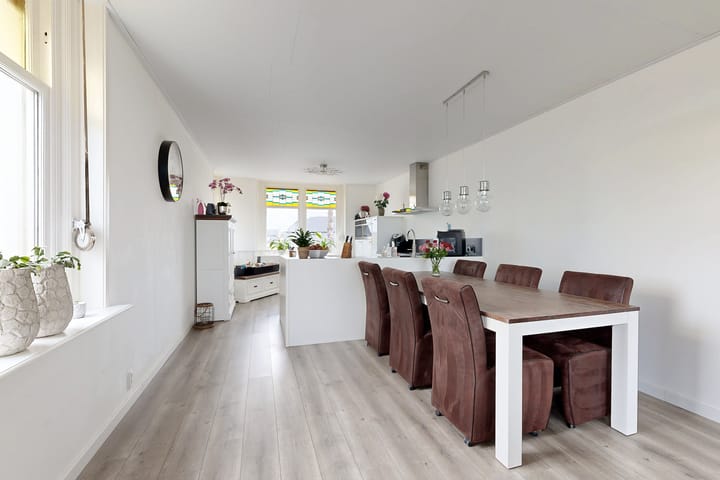 Photo 16 of Molenstraat 125