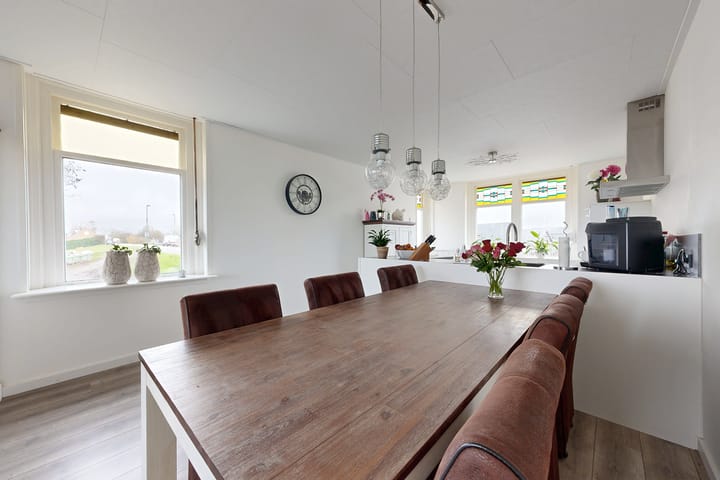 Photo 19 of Molenstraat 125