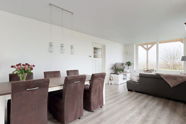 Photo 21 of Molenstraat 125