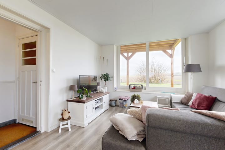 Photo 11 of Molenstraat 125