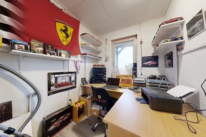 Photo 32 of Molenstraat 125