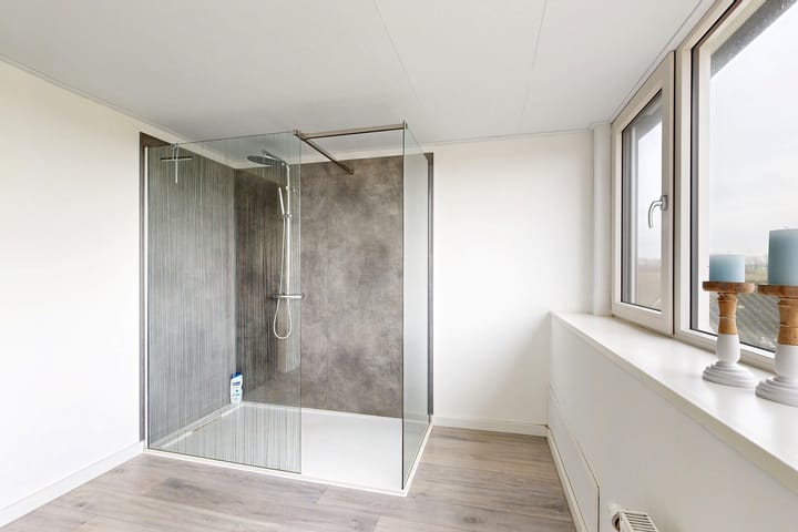 Photo 48 of Molenstraat 125