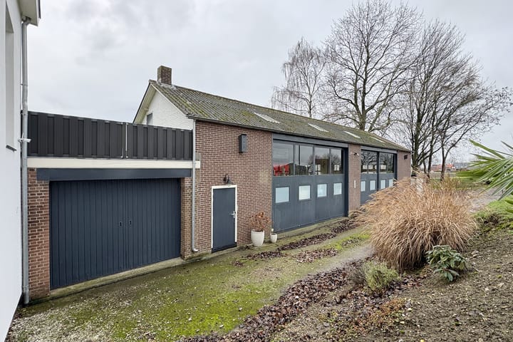 Photo 61 of Molenstraat 125