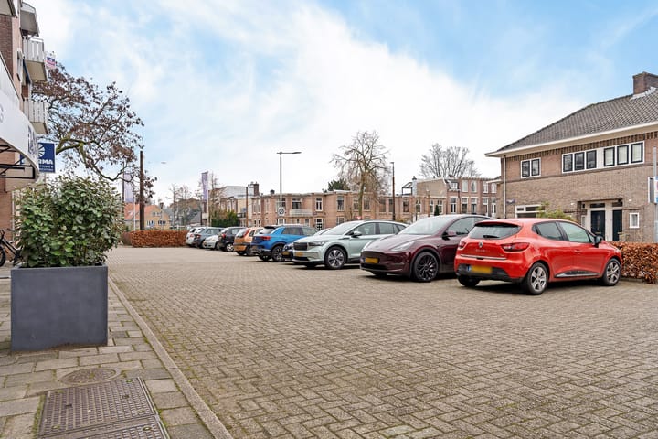 Photo 18 of Vijverlaan 1-19