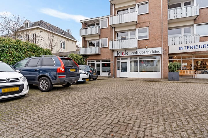 Photo 17 of Vijverlaan 1-19