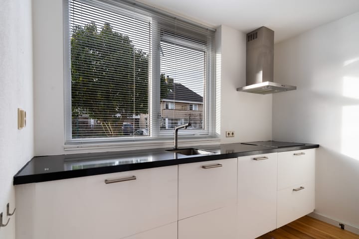 Photo 14 of Romulus 24