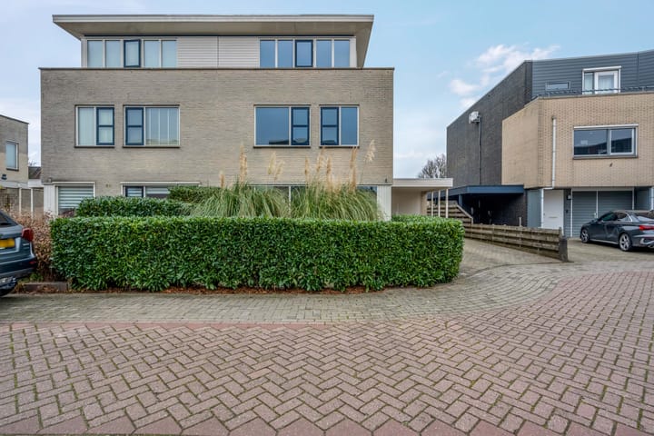 Photo 3 of Otterbeek 65