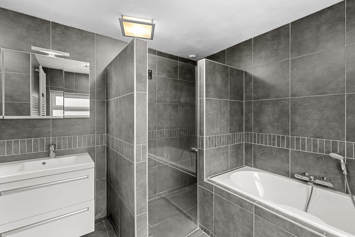 Foto 21 van Valkenburgstraat 25