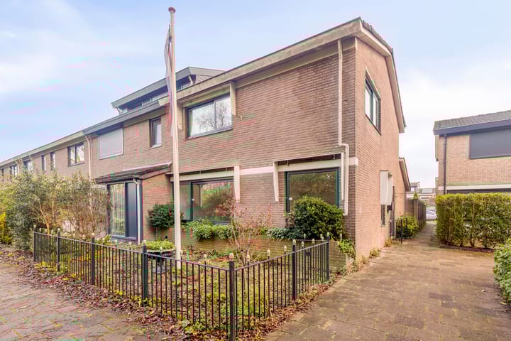 Photo 1 of Diepenbrocklaan 5