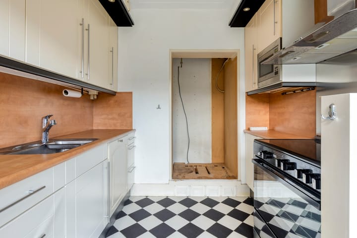 Photo 13 of Diepenbrocklaan 5