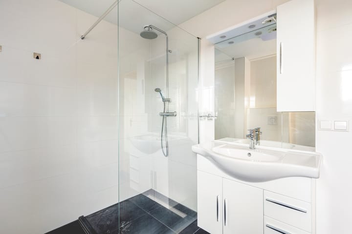 Photo 20 of Diepenbrocklaan 5