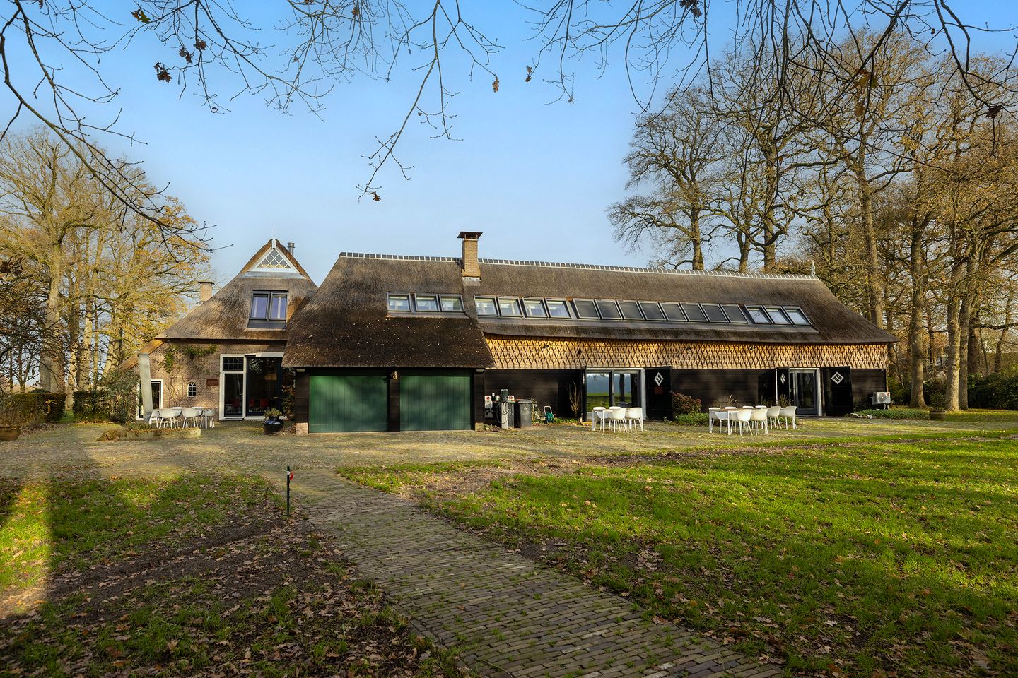 Foto 55 van Lutten Oever 7