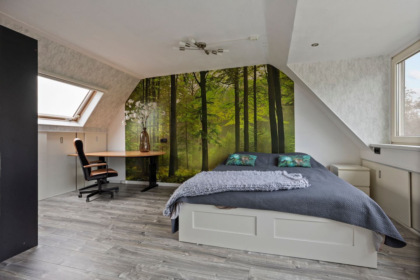 Foto 20 van Breedspoor 176