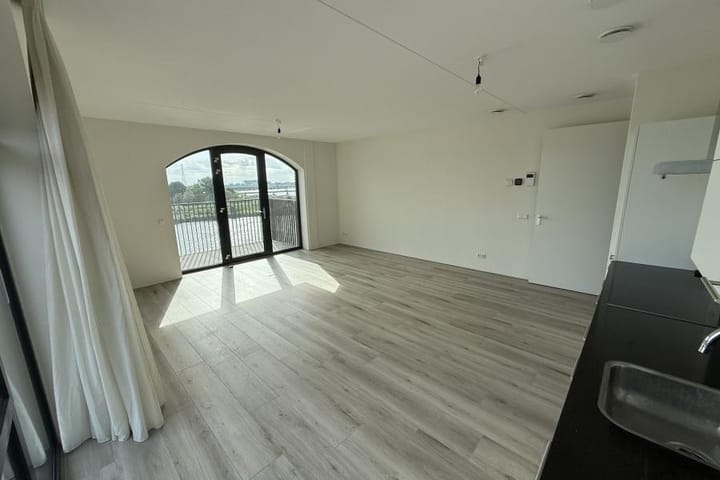 Foto 11 van Pantograafstraat 64