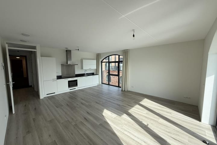 Foto 17 van Pantograafstraat 64