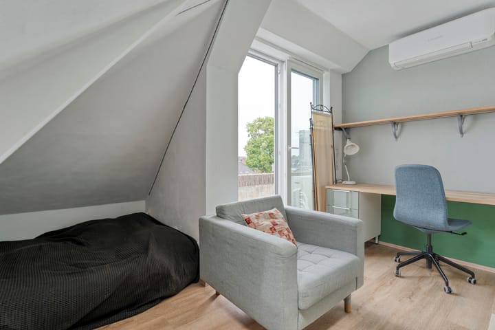 Foto 35 van Hendrik de Ruiterstraat 4