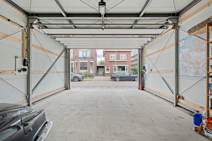 Foto 56 van Hendrik de Ruiterstraat 4