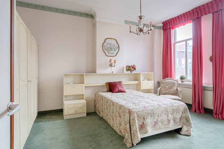 Photo 40 of Hofsingel 34